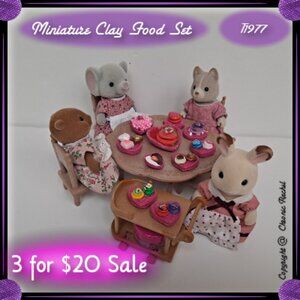 11-Piece Magenta Heart Dessert Glued-Together Set